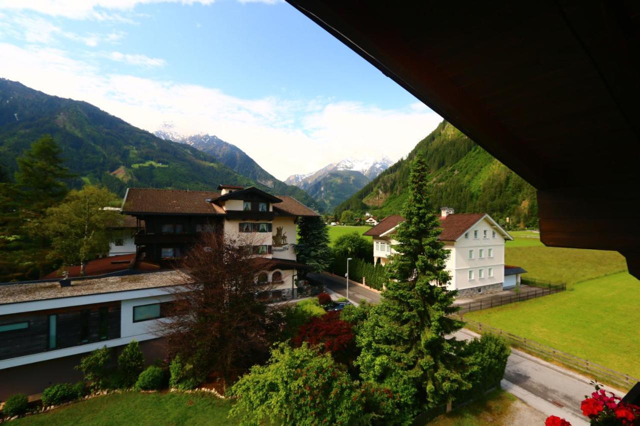 Apart-Garni Alpevita Mayrhofen Exterior photo