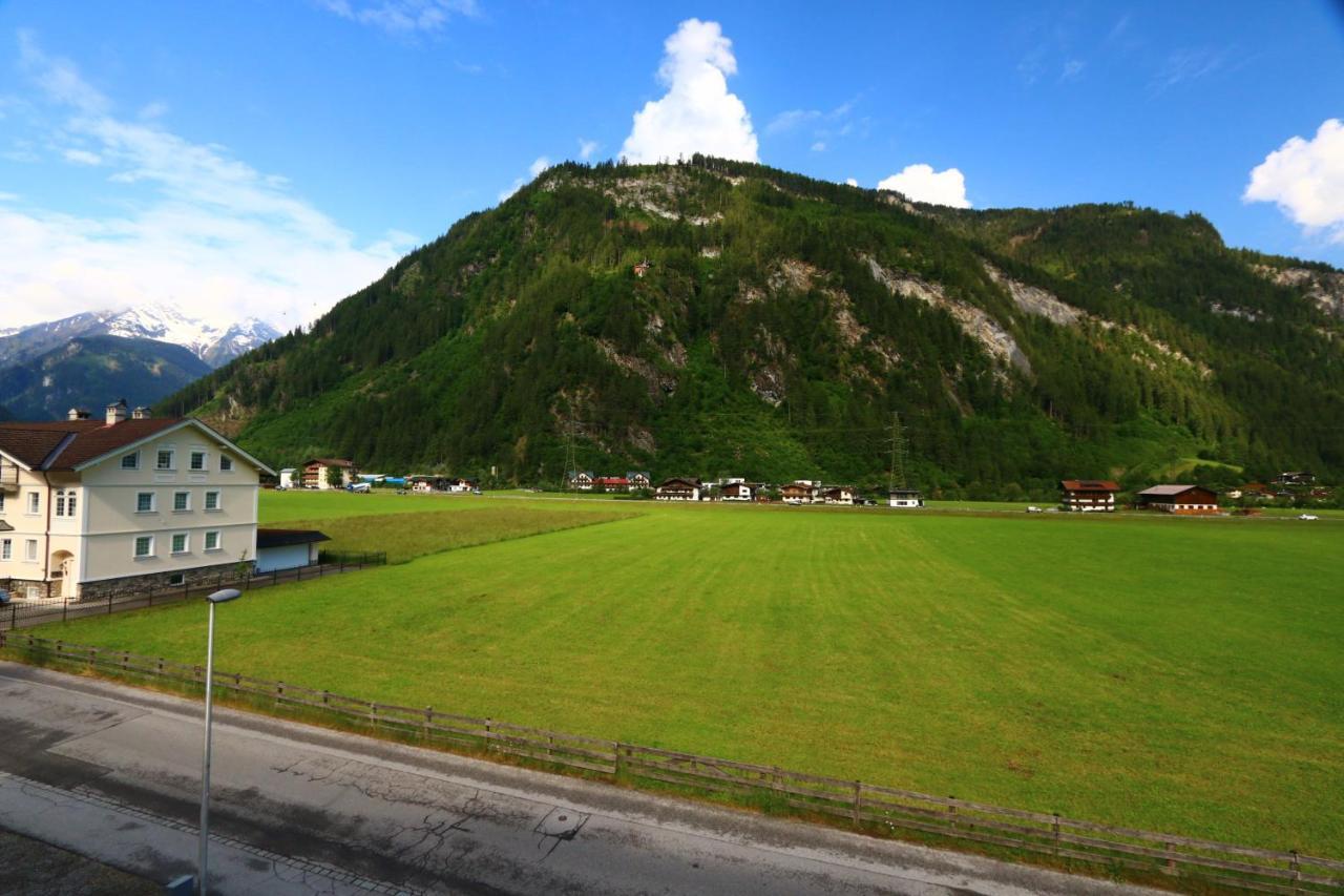 Apart-Garni Alpevita Mayrhofen Exterior photo